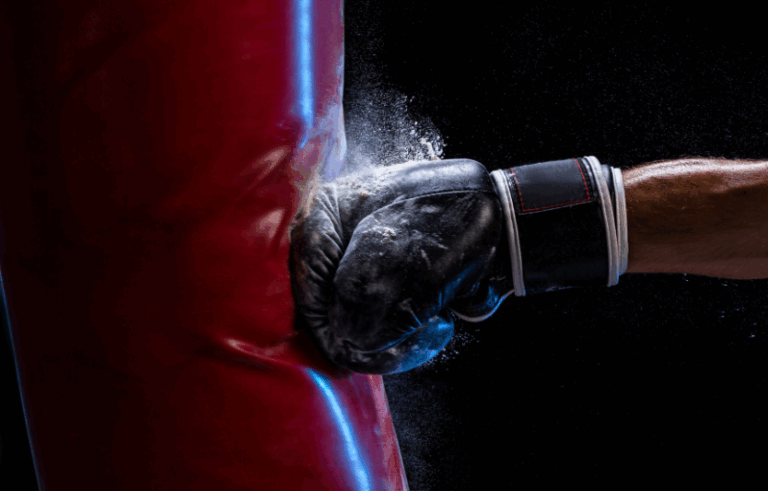 Як правильно боксувати з грушою покрокова інструкція