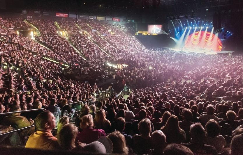 Тиждень боїв: пресконференції, фейси та зважування (Вегас і Лондон)