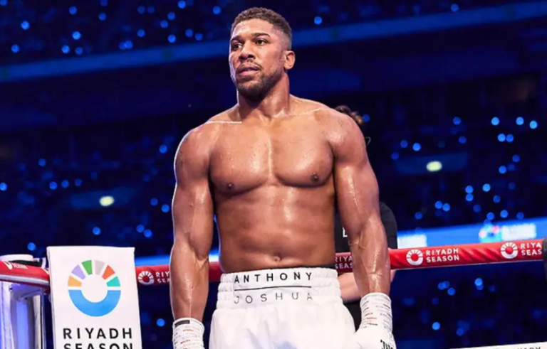Ентоні Джошуа опублікував перше фото після смертельної ДТП
